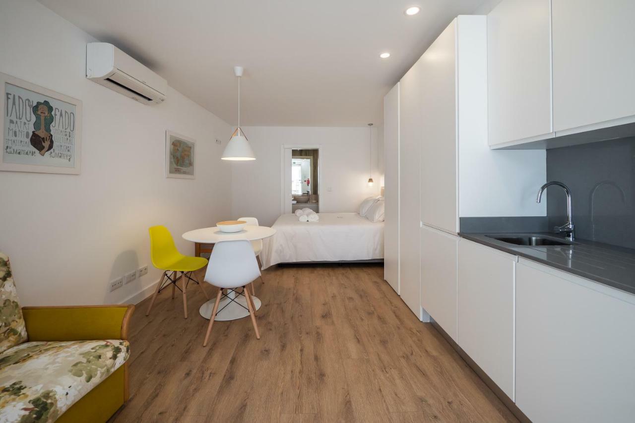 Castle Terrace Exclusive Apartment - Home By The Castle Apartment Лиссабон Экстерьер фото