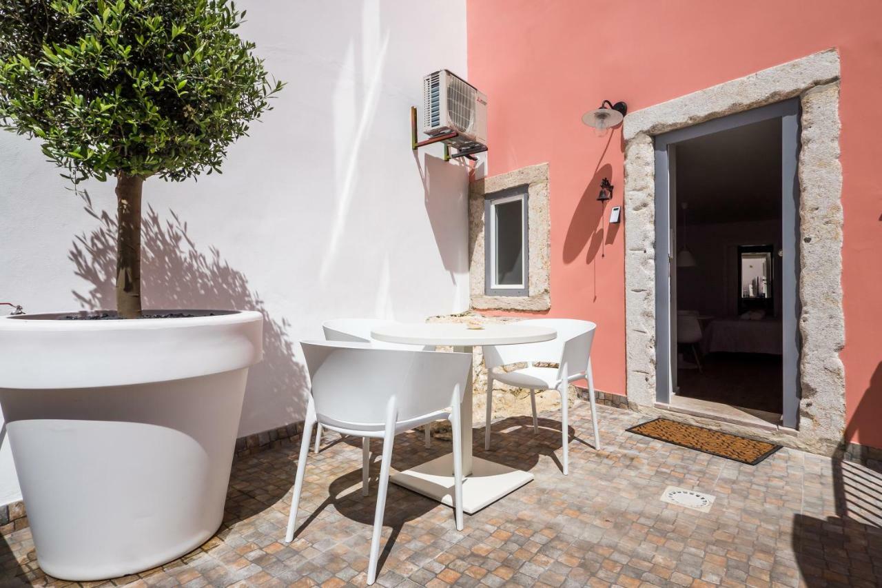 Castle Terrace Exclusive Apartment - Home By The Castle Apartment Лиссабон Экстерьер фото